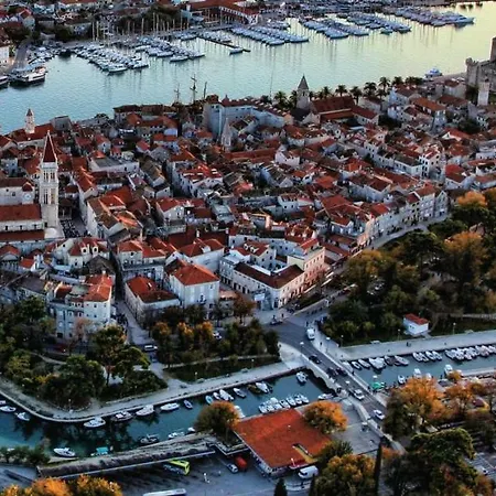 Santa Lucia * Trogir