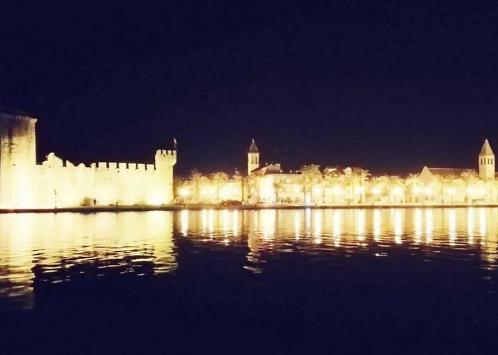 Santa Lucia Apartamento Trogir