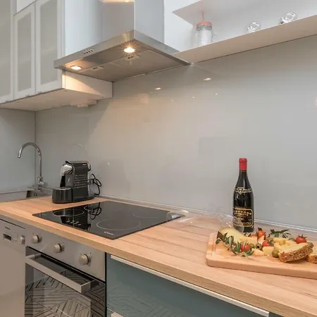 Apartament Santa Lucia *