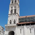 Santa Lucia Trogir
